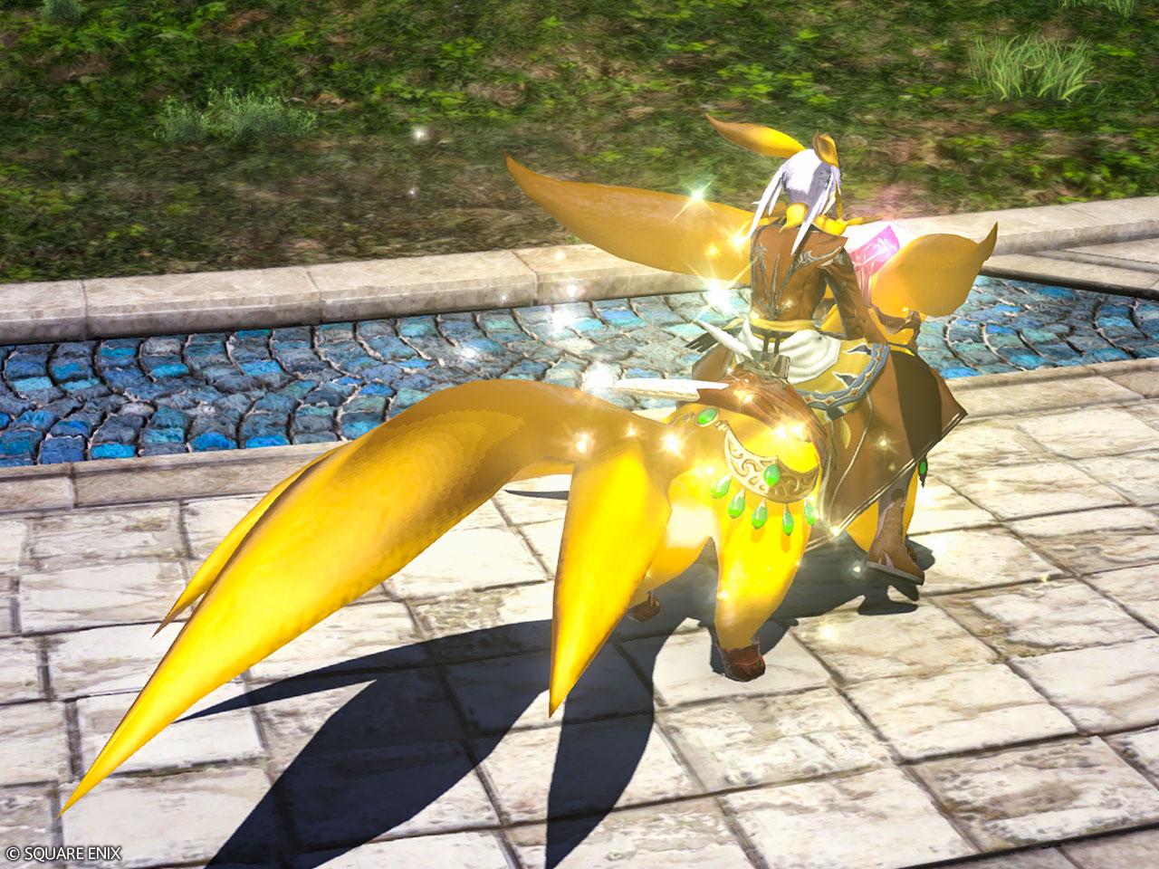 Mount: Citrine Carbuncle (Account-wide)